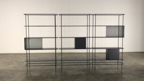 Estante Dessau