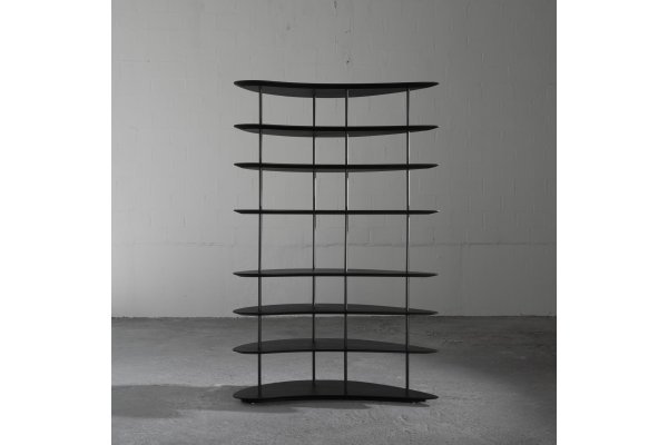Estante Calder