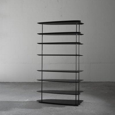Estante Calder